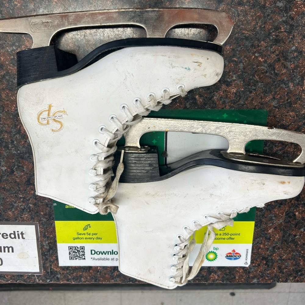 CCM Pirouette Jamie Sale & David Pelletier SP model